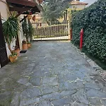 Casa Artista A Due Passi Dal - Ampio Bilocale * レンノ